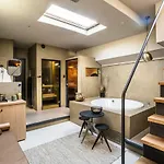 Boat&boost Gasthuis 4*