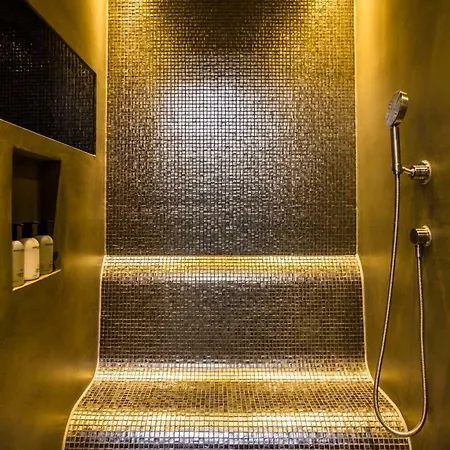 Boat & Boost Gasthof 4*