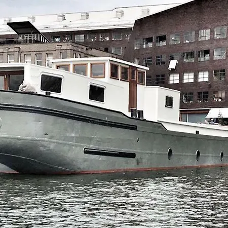 Boat & Boost 4* Amsterdam