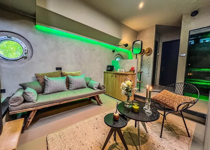 Boat & Boost ゲストハウス アムステルダム