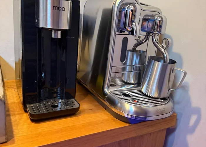 ゲストハウス Boat & Boost